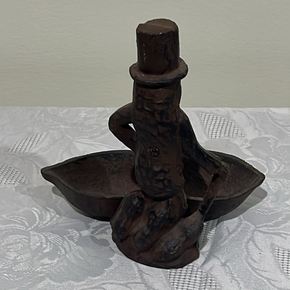 Mr. Peanut Nut Holder Vintage Cast Iron Barware Peanut Dish-price is for ONE! - Picture 5 of 11